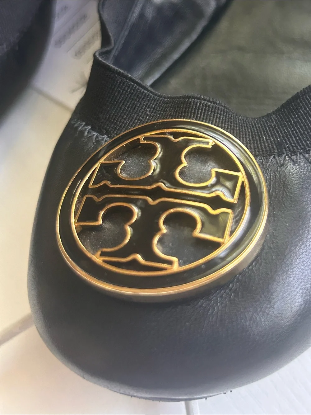Tory Burch Caroline Black Ballet flats 6.5 New Soles Classic Preppy Gold‎ Logo